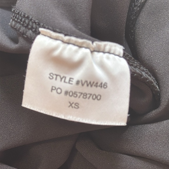 Vuori Studio Pocket Legging-Long - Picture 9 of 9